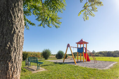 Spielplatz Kornfeld Obermeitingen